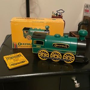Crayola 1903 colorline Train engine